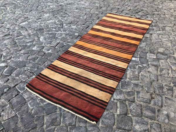 Vintage Kilim Rug TR21312 Image 1