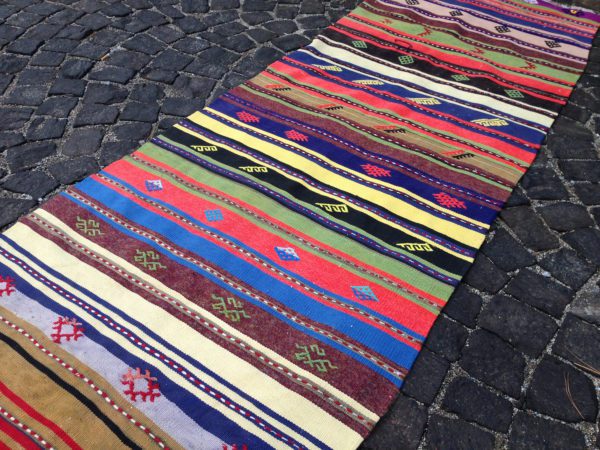 Vintage Kilim Rug TR21402 Image 2
