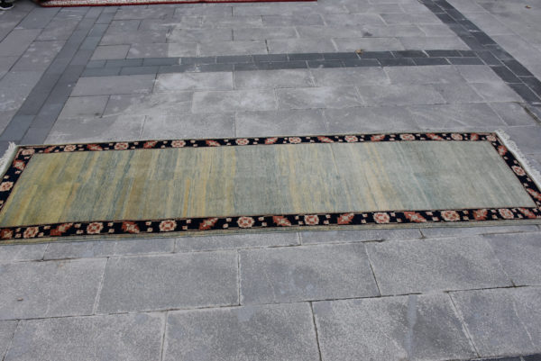 2.7 ft. x 9.9 ft. Vintage Turkish Rug TR50791 Image 4