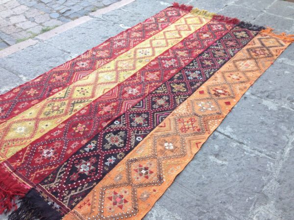 Vintage Kilim Rug TR25342 Image 1