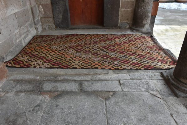 Vintage Kilim Rug TR26802 Image 4