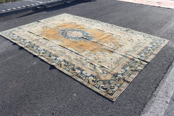 8.5 ft. x 12.6 ft. Vintage Turkish Rug TR85991 Image 3