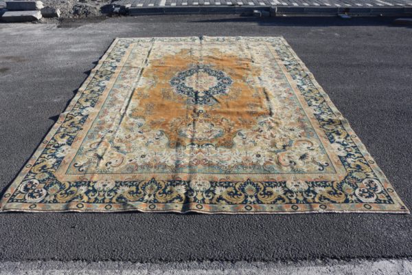 8.5 ft. x 12.6 ft. Vintage Turkish Rug TR85991 Image 1