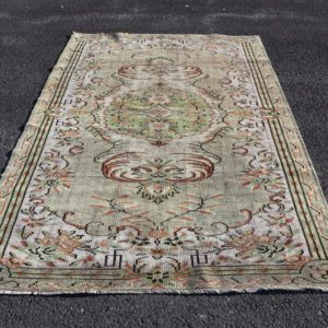 5.4 ft. x 8.1 ft. Vintage Turkish Rug TR87031 Image 1