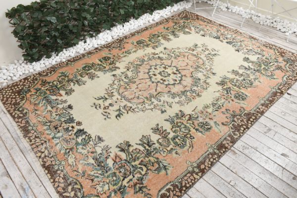 Vintage Turkish Rug TR15060 Image 2