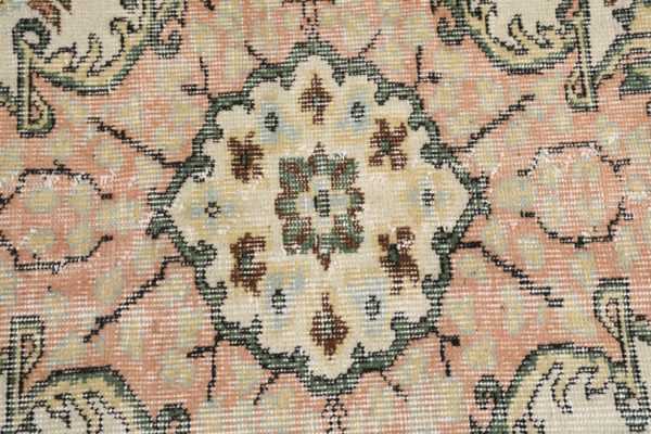Vintage Turkish Rug TR15060 Image 5