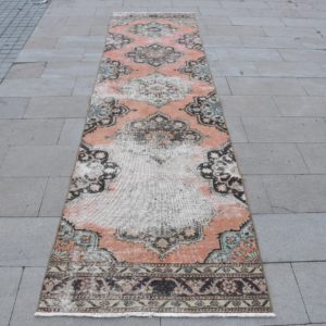 Vintage Turkish Rug TR15920 Image 1