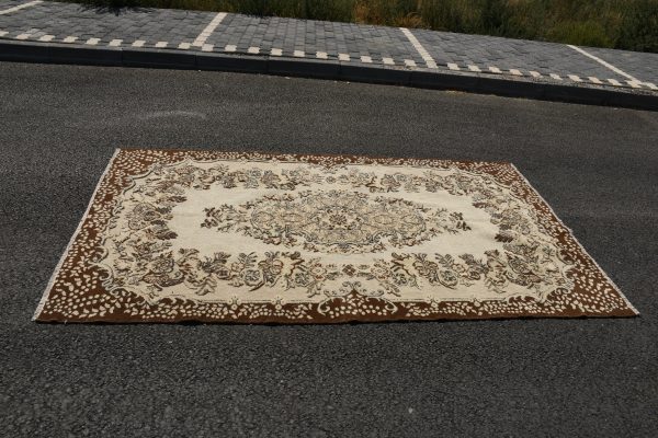 Vintage Turkish Rug TR29170 Image 4