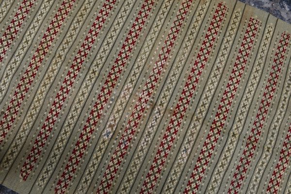 Vintage Kilim Rug TR28542 Image 5
