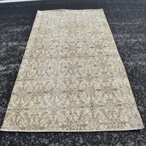 4.1 ft. x 8 ft. Vintage Turkish Rug TR37390 Image 1