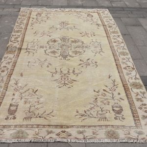 Vintage Turkish Rug TR54940 Image 1