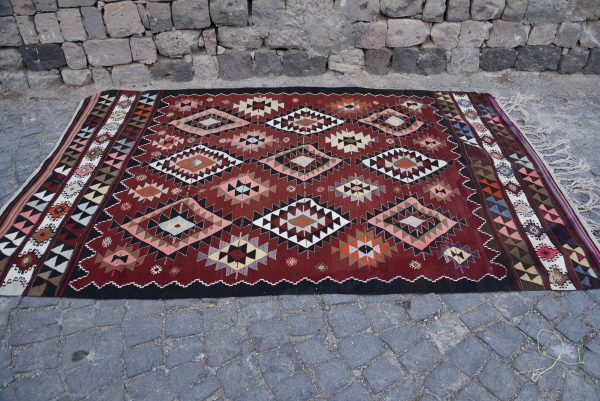 Vintage Kilim Rug TR35982 Image 4