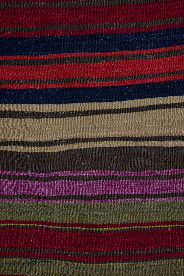 Vintage Kilim Rug TR36942 Image 6