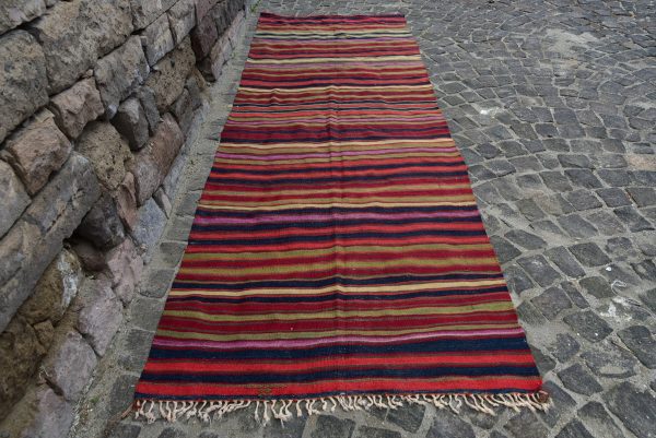 Vintage Kilim Rug TR36942 Image 1