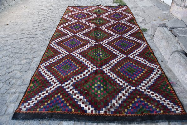 Vintage Kilim Rug TR36992 Image 1