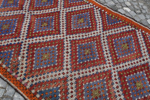 Vintage Kilim Rug TR37172 Image 5