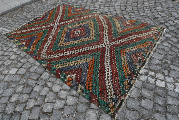 Vintage Kilim Rug TR37182 Image 2