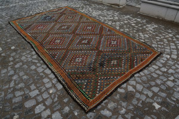 Vintage Kilim Rug TR37192 Image 2