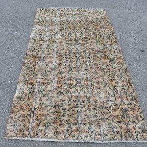 Vintage Turkish Rug TR67100 Image 1