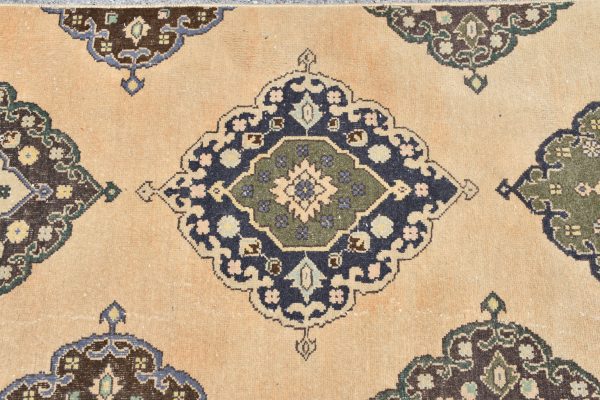 Vintage Turkish Rug TR70460 Image 5