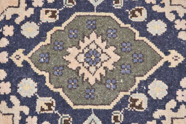 Vintage Turkish Rug TR70460 Image 6
