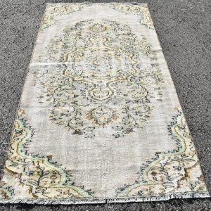 Vintage Turkish Rug TR72310 Image 1