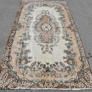 Vintage Turkish Rug TR17455 Image 1