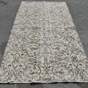 Vintage Turkish Rug TR18175 Image 1