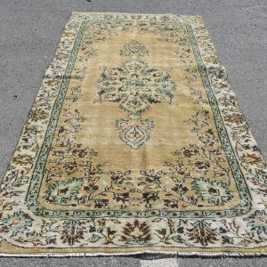 Vintage Turkish Rug TR26495 Image 1