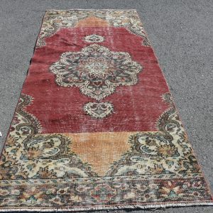 Vintage Turkish Rug TR26525 Image 1