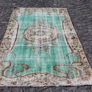 4.4 ft. x 8.3 ft. Vintage Turkish Rug TR29555 Image 1
