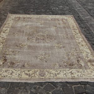 6.5 ft. x 10.3 ft. Vintage Turkish Rug TR30225 Image 1