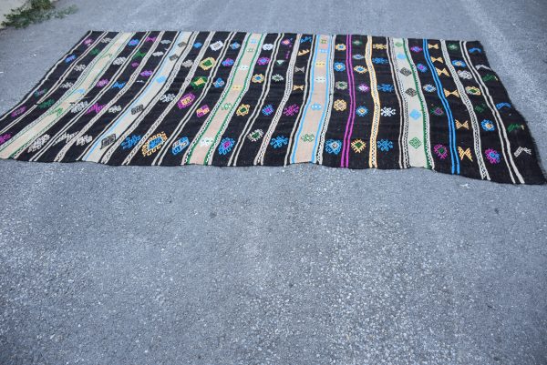 Vintage Kilim Rug TR42062 Image 4