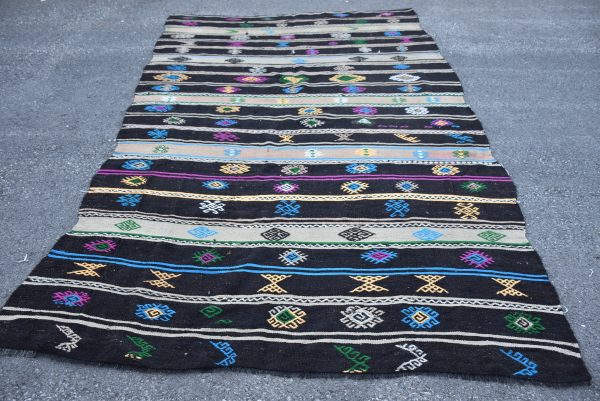 Vintage Kilim Rug TR42062 Image 1