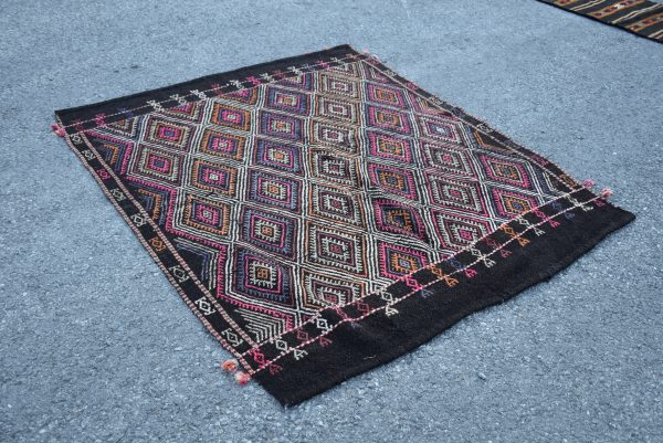 Vintage Kilim Rug TR42832 Image 2