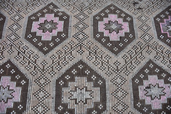 Vintage Kilim Rug TR42882 Image 6