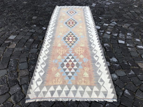 Vintage Kilim Rug TR43262 Image 4