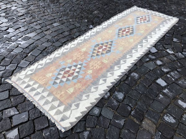 Vintage Kilim Rug TR43262 Image 1