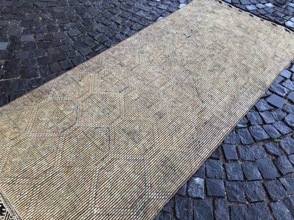 Vintage Kilim Rug TR43412 Image 2