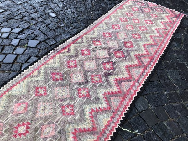 Vintage Kilim Rug TR43422 Image 5