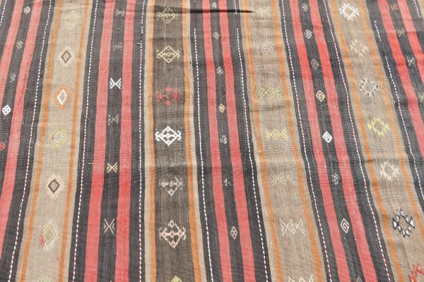 Vintage Kilim Rug TR44242 Image 5