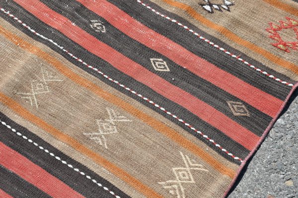 Vintage Kilim Rug TR44242 Image 6