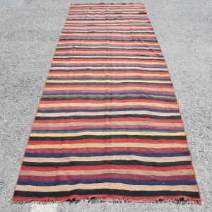 Vintage Kilim Rug TR44352 Image 1