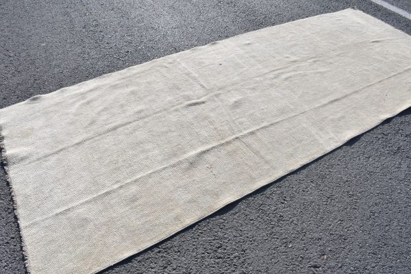Vintage Kilim Rug TR44492 Image 4
