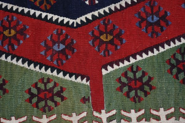 Vintage Kilim Rug TR44682 Image 6