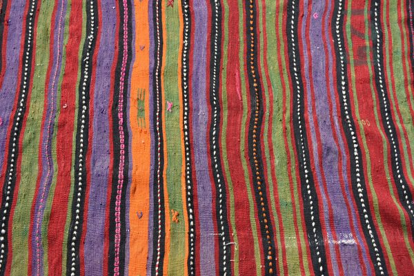 Vintage Kilim Rug TR44972 Image 5