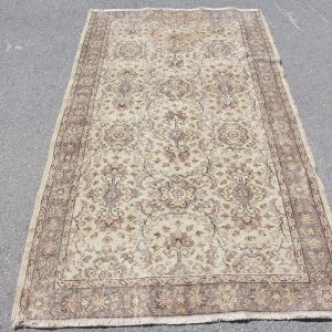 Vintage Turkish Rug TR79720 Image 1