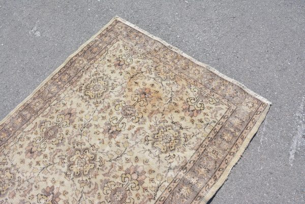 Vintage Turkish Rug TR79720 Image 6