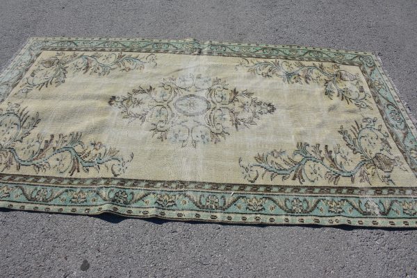 Vintage Turkish Rug TR79810 Image 3