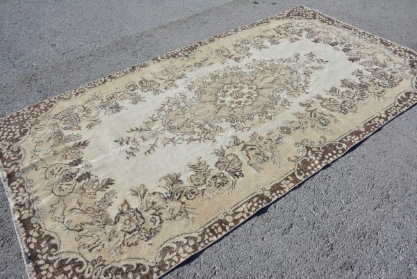 Vintage Turkish Rug TR79860 Image 4